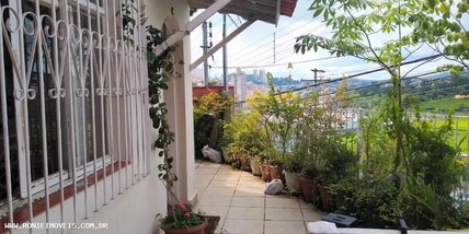 house em Rua Doutor Cândido Fontoura da Silveira, Vila Gato - Bragança Paulista - SP