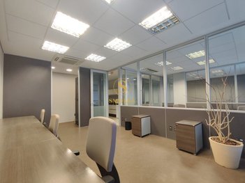 office em Rua Orlando Phillipi, Saco Grande - Florianópolis - SC