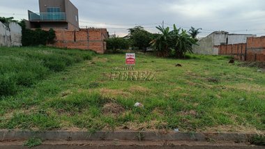 land_lot em Antônia Rodrigues Aranda, Jardim Moema - Londrina - PR