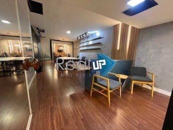 business em Avenida Atlântica, Copacabana - Rio de Janeiro - RJ