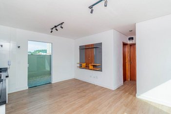 apartment em Rua Alexandre Farnésio, Parque Maria Luiza - São Paulo - SP