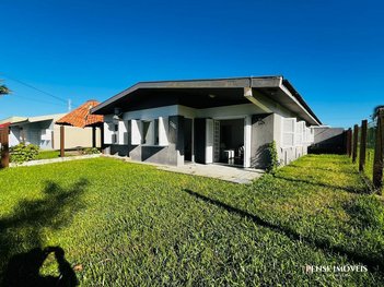 house em Rua Ibirapuitã, Centro - Xangri-Lá - RS
