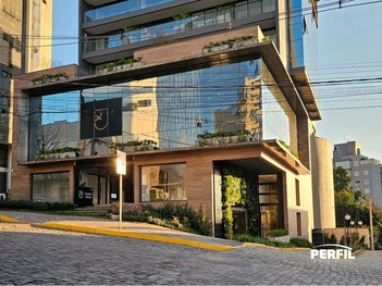 commercial_building em Doutor Montaury, Madureira - Caxias do Sul - RS
