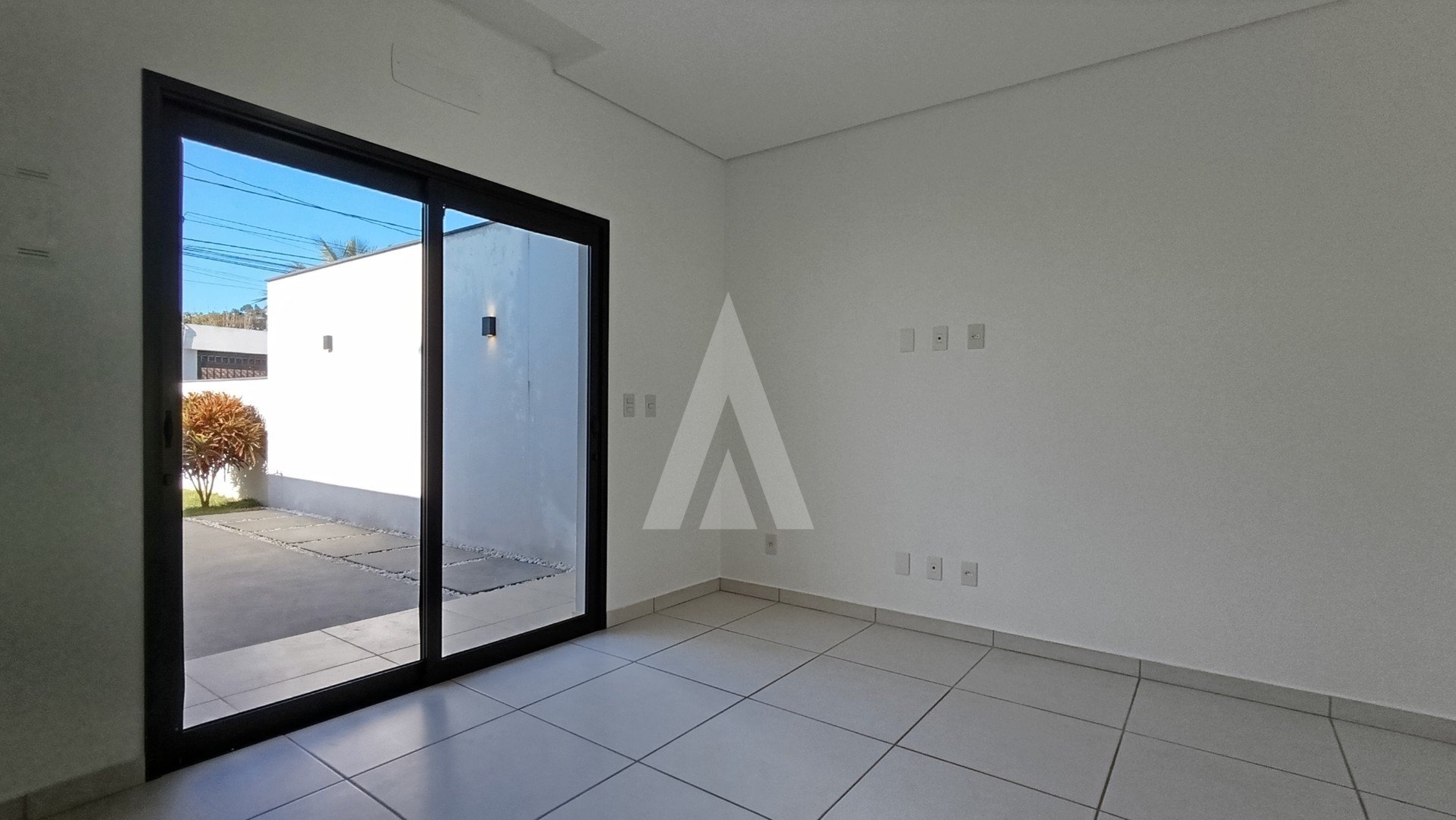 SALA DE ESTAR E JANTAR L1