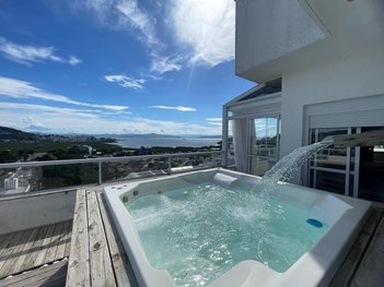 apartment em Feliciano Martins Vieira, Itacorubi - Florianópolis - SC