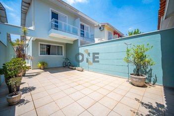 house em Rua Maracatu, Chácara Canta Galo - Cotia - SP