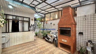 house em Rua Operária, Macuco - Santos - SP