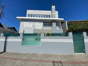 house em Avenida Prefeito Cirino Adolfo Cabral, Meia Praia - Navegantes - SC
