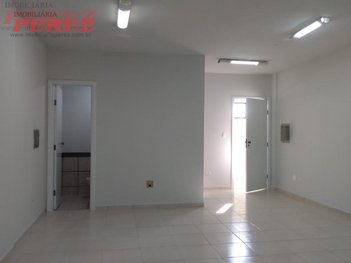 office em Bandeirantes, Vila Ipiranga - Londrina - PR
