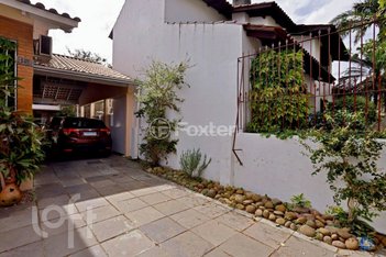 house em Rua Padre Todesco, Partenon - Porto Alegre - RS