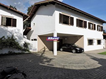 house em Rua Direita, Vila Santo Antônio - Cotia - SP