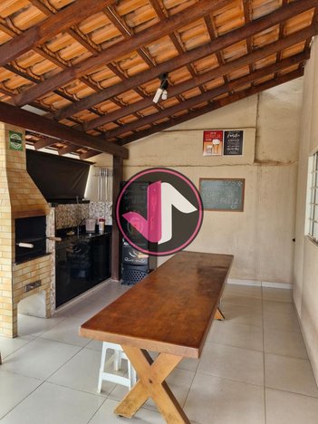 house em Rua Paraná, Centro-Sul - Várzea Grande - MT