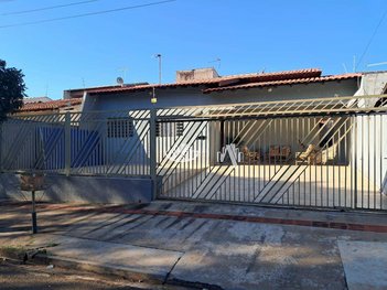house em Rua Edmundo Gonçalves, Roseira - Londrina - PR