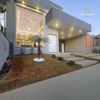 house em Avenida Zumbi dos Palmares, Lívia - Botucatu - SP
