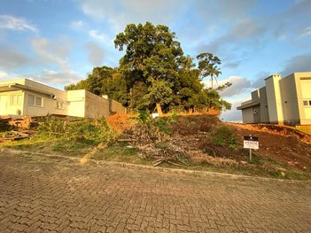 land_lot em Rua Senjo Kuntzler, Planalto - Morro Reuter - RS