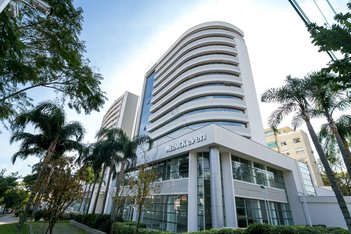 office em Avenida João Wallig, Passo da Areia - Porto Alegre - RS