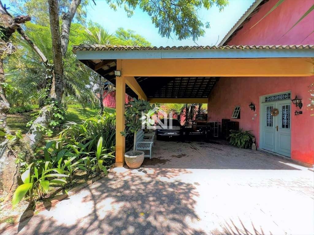 casa a venda no condomínio granja viana II - garagem