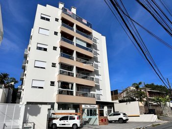 apartment em Pastor William Richard Schisler Filho, Itacorubi - Florianópolis - SC