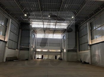 industrial em Tashin Asad Raschid Shahrouri, Jardim Carolina - Jundiaí - SP