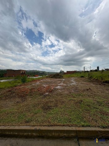land_lot em Rua Adelina Monari, Vila Santo Antônio - Votorantim - SP