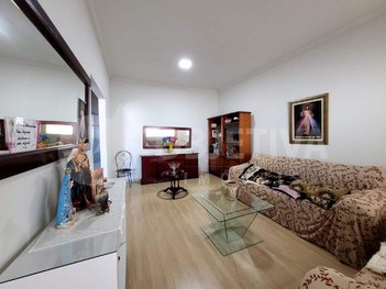 house em Rua Nazareth Sabbag Attuch, Jardim Patrícia - Uberlândia - MG