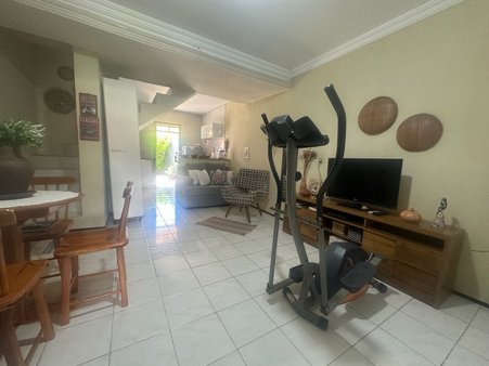 Cômodo Condomínio