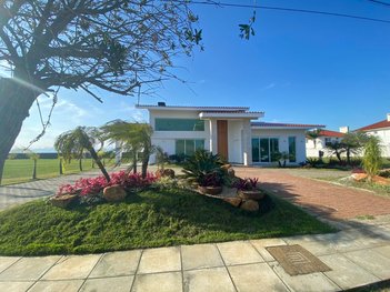 house em Avenida Paraguassu, Centro - Xangri-Lá - RS