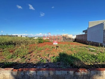 land_lot em Rua Pioneiro Joaquim Pedro de Oliveira, Conjunto Habitacional Requião - Maringá - PR