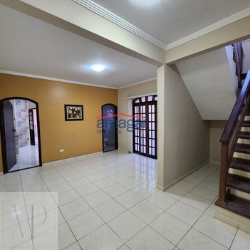 house em Rua Ciro dos Anjos, Loteamento Villa Branca - Jacareí - SP