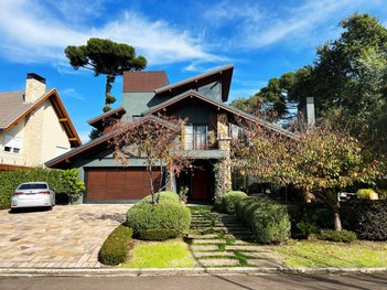house em Rua das Alfazemas, Bavária - Gramado - RS