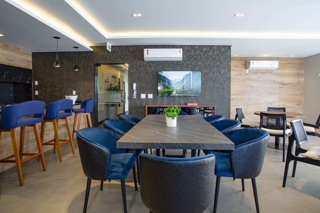 2c5391ca-05d6-46b5-a839-e3e173188bd8