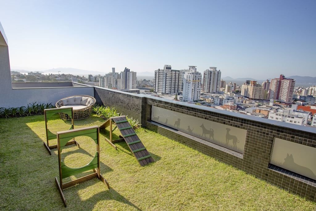 05d8ef01-be92-496e-9bb2-af3f1d71610a