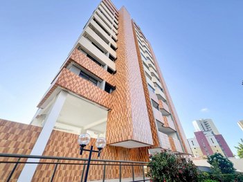 apartment em Rua Francisco Farias Filho, Guararapes - Fortaleza - CE