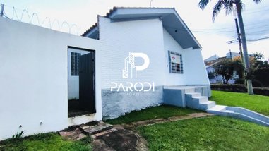 house em das Açucenas, Patronato - Santa Maria - RS