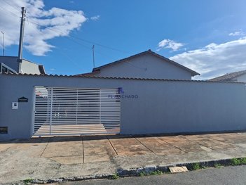 house em Rua Arco do Triunfo, Residencial Village Garavelo - Aparecida de Goiânia - GO