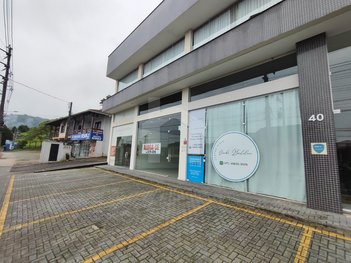 office em Rua Roberto Ziemann, Czerniewicz - Jaraguá do Sul - SC