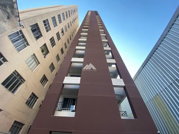 apartment em Rua Desembargador Ermelino de Leão, Centro - Curitiba - PR