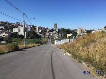 land_lot em Rua Caetano Fochesatto, Rio Branco - Caxias do Sul - RS