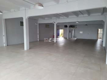 commercial_property em Rua Vinte de Setembro, Centro - Guaíba - RS