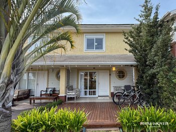 house em Avenida Paraguassu, Rainha do Mar - Xangri-Lá - RS