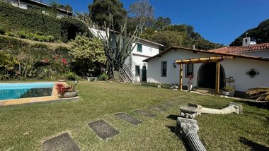 house em Rua Visconde de Taunay, Corrêas - Petrópolis - RJ