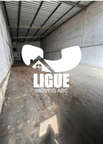 industrial em Rua Londres, Utinga - Santo André - SP