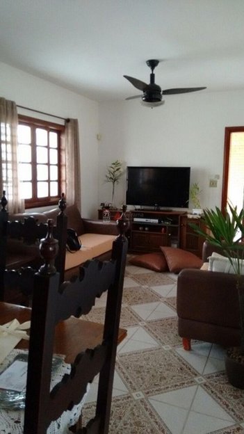 house em Rua Doutor Álvaro Leme Celidônio, Chácara da Galega - Pindamonhangaba - SP