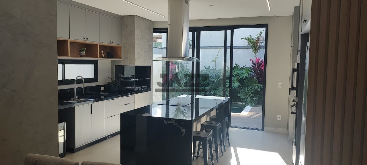 WhatsApp Image 2025-11-14 at 11.32