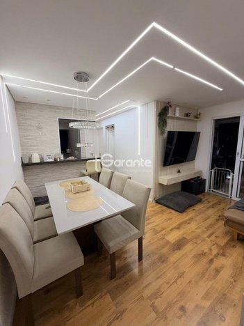 apartment em Rua Willis Roberto Banks, Parque Maria Domitila - São Paulo - SP