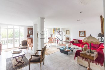 house em Rua Itacaranha, Pacaembu - São Paulo - SP