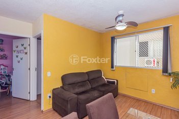 apartment em Avenida Família Gonçalves Carneiro, Cavalhada - Porto Alegre - RS