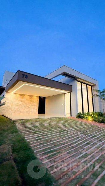 house em Rua Reinaldo Alves da Rocha, Loteamento Portal do Vale II - Uberlândia - MG