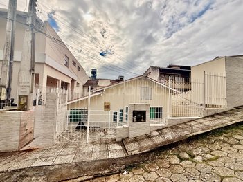 commercial_building em Rua Francisco Anastácio Pires, Trindade - Florianópolis - SC