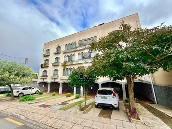 apartment em Rua Pedro Martins Follador, Três Marias - São José dos Pinhais - PR